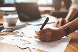 مهارات إعداد وكتابة التقارير
